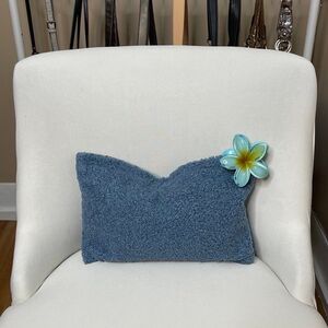 Ulta Collection Blue Fuzzy Zip Travel Pouch Cosmetic Makeup Bag